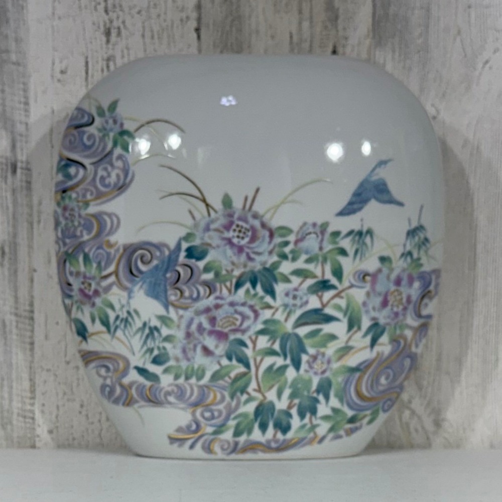 Impressions Vase White Floral Bird‎ Gold Gilt Porcelain Japan Vintage Macy's